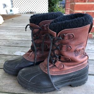 Sorel Caribu snow boots men’s size 7 women’s 9